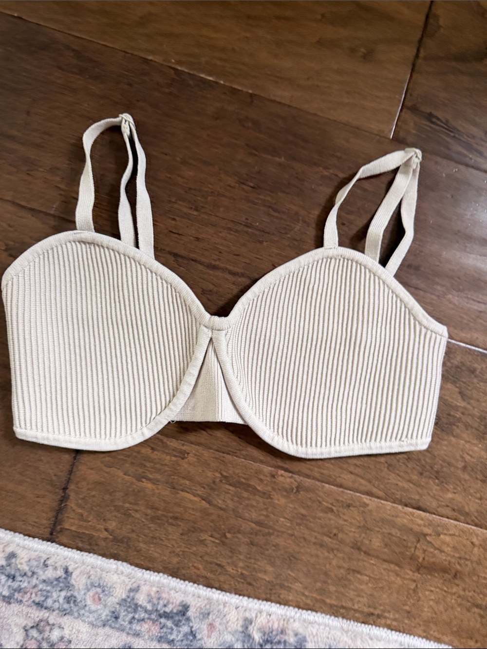 Beige Ribbed Underwire Strapless Convertible Bra